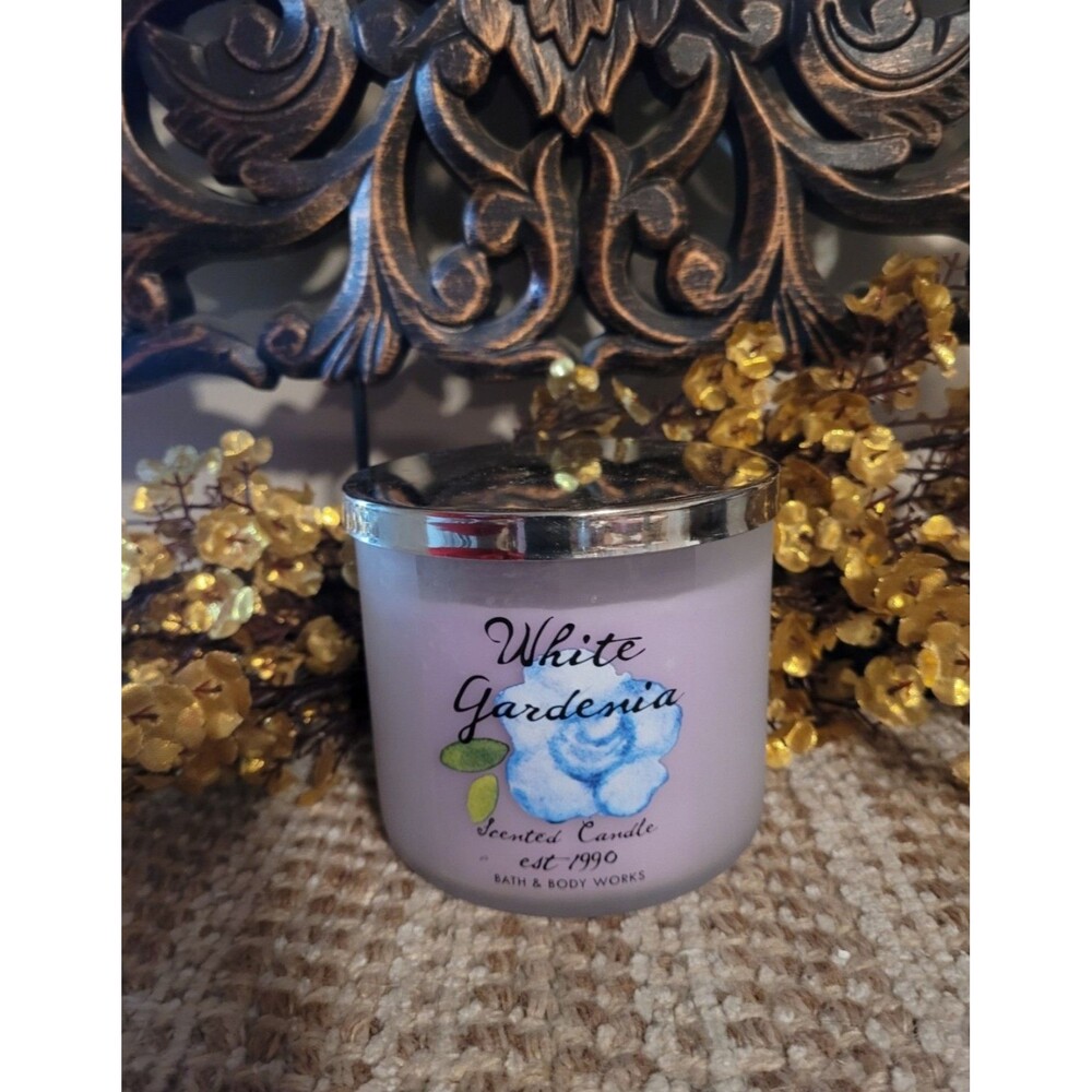 White Gardenia - Bath and Body Works 3-wick Candle